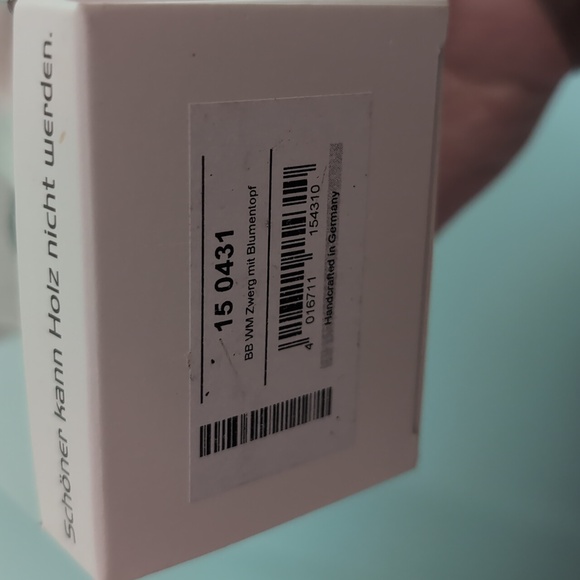 German Made Wooden Gnome with Flowers Ornament New in Box - Picture 4 of 6